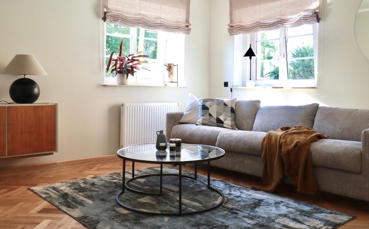 Ferienwohnung 60Er Jahre Design Apartment - 65Qm Fewo Im Zittauer Gebirge - Familienfreundliche Unterkunft Am Bergfuss Zum Toepfer Olbersdorf Bagian luar foto