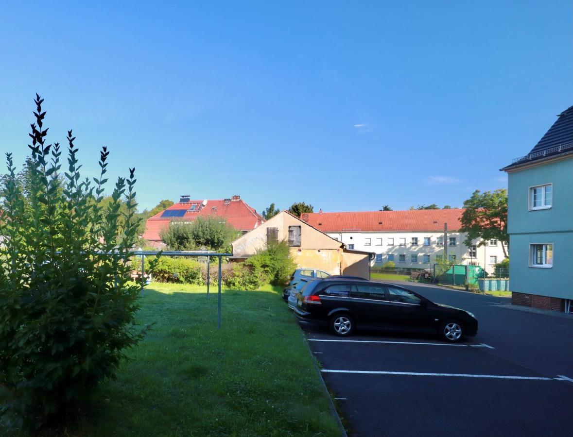 Ferienwohnung 60Er Jahre Design Apartment - 65Qm Fewo Im Zittauer Gebirge - Familienfreundliche Unterkunft Am Bergfuss Zum Toepfer Olbersdorf Bagian luar foto