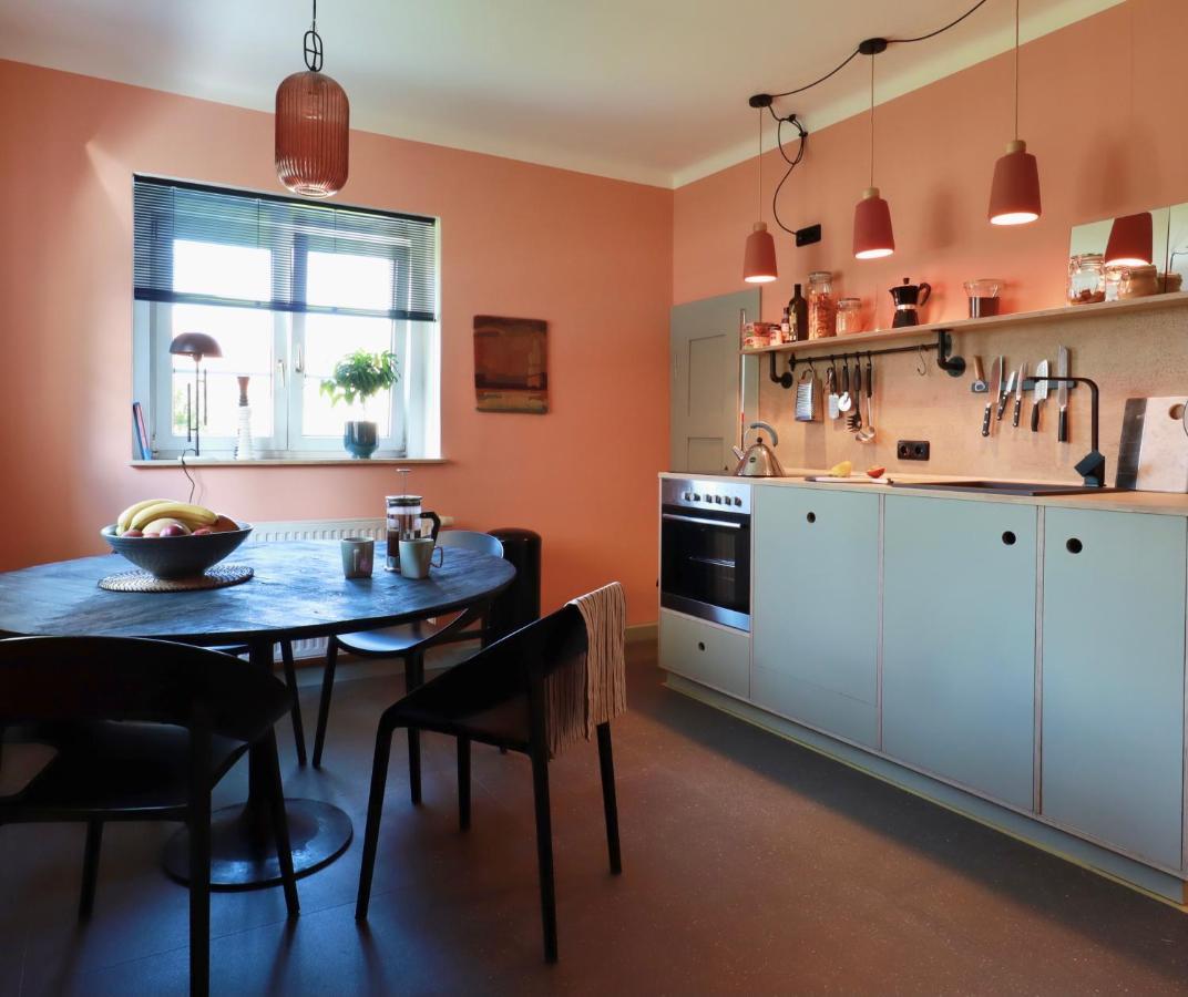 Ferienwohnung 60Er Jahre Design Apartment - 65Qm Fewo Im Zittauer Gebirge - Familienfreundliche Unterkunft Am Bergfuss Zum Toepfer Olbersdorf Bagian luar foto