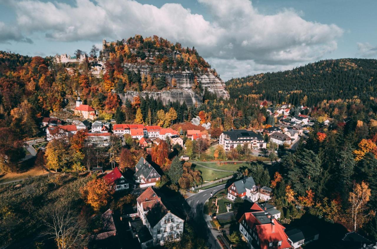Ferienwohnung 60Er Jahre Design Apartment - 65Qm Fewo Im Zittauer Gebirge - Familienfreundliche Unterkunft Am Bergfuss Zum Toepfer Olbersdorf Bagian luar foto